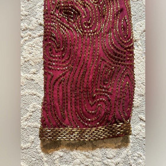 Niteline Della Roufogali SILK Wine/ Gold BEADED CROPPED EVENING JACKET! - Picture 8 of 12